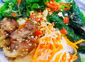 Hình của món Bún thịt nướng, bò cuốn lá lốt bằng nồi chiên không dầu.