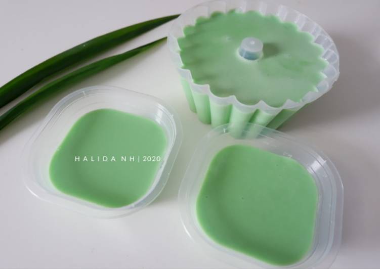 Resep Puding Pandan Creamy Anti Gagal