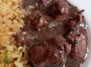 Una foto de Panitas de ave sanas con arroz