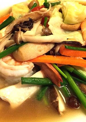 รูปของ ผัดเห็ดรวมกุ้ง