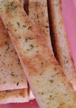 Foto resep Mpasi cemilan 14m+: Garlic bread