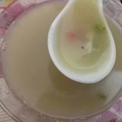 A picture of Veg flour soup.