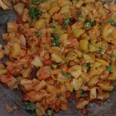 A picture of Spicy bottle guard veg.