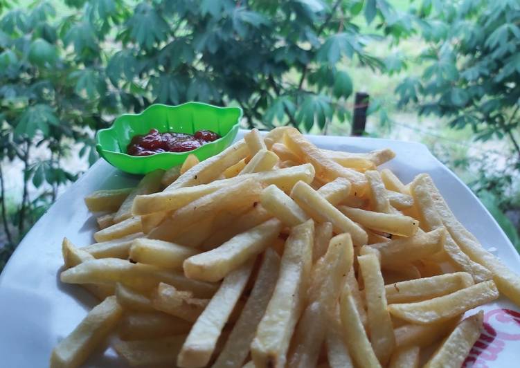 Langkah Mudah untuk Menyiapkan 2.Kentang goreng renyah yang Bisa Manjain Lidah