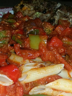 A picture of Stuffed meat & bell pepper pasta.