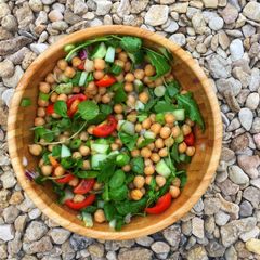 A picture of Chickpea Salad.