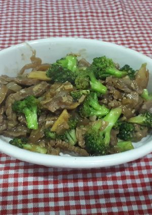 Foto resep Sapi Cah Brokoli