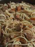 Spaghetti con carne de res