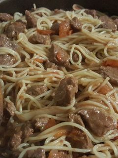 Una foto de Spaghetti con carne de res