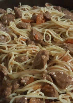 Una foto de Spaghetti con carne de res