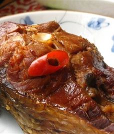 cá trắm kho
