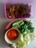 Babat dan Daging Goreng Serundeng