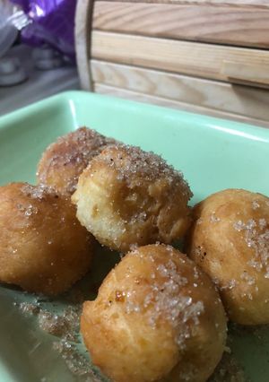A picture of Fast and Easy Donut Holes.