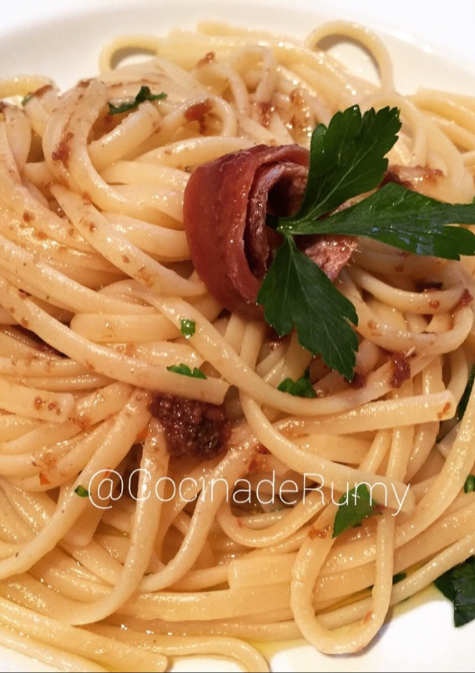 Una foto de Pasta con anchoas