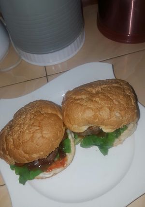 A picture of Burgers.