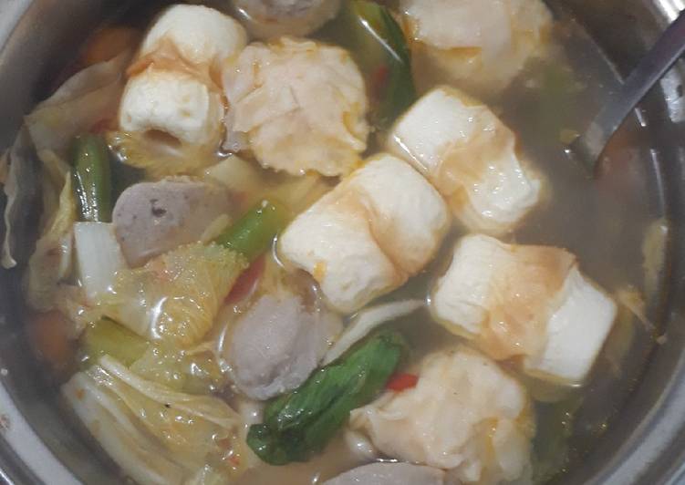 Tom yam bumbu seadanya