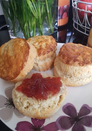 A picture of Perfect plain scones.