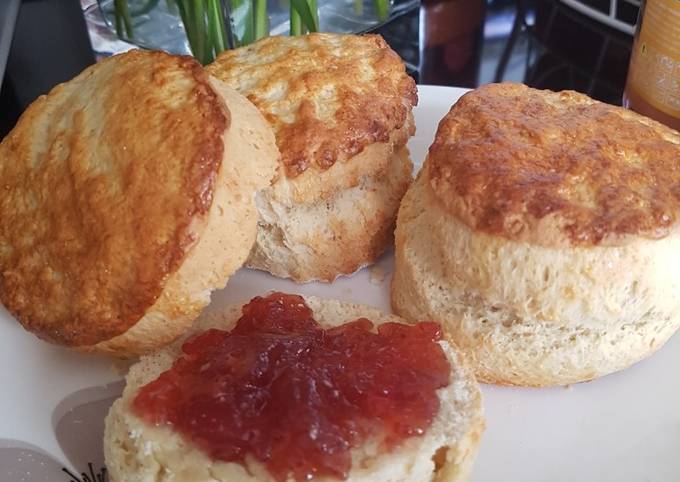 Perfect plain scones