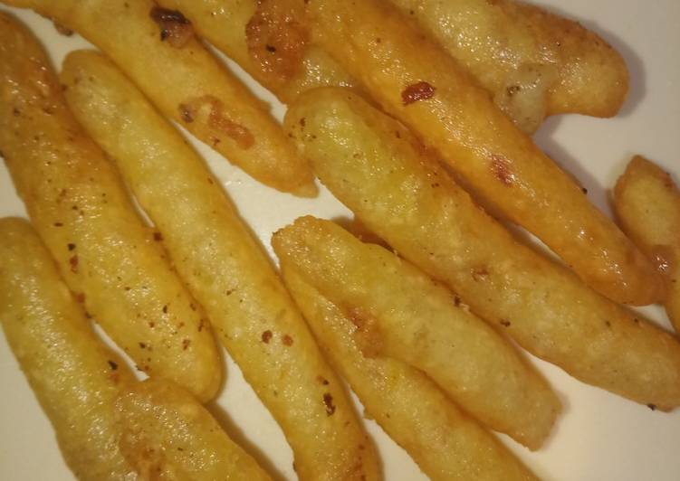 Cara Gampang Bikin Potato Cheese Stick, Enak Banget