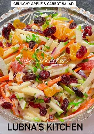 A picture of Crunchy Apple & Carrot Salad with Creamy Dressing:.