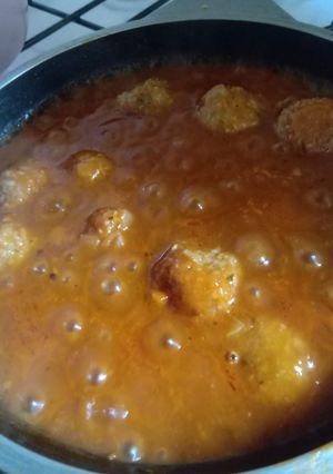 Una foto de Tuco con albóndigas