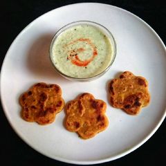 A picture of Dal Parantha.