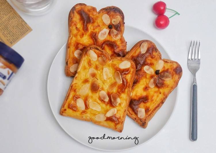 Almond Cheese Toast / Roti Tawar Panggang Keju Enak