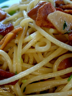 Una foto de Spaghetti con ajos