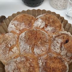 Quick brioche bread. Air fryer A picture of Quick brioche bread. Air fryer.