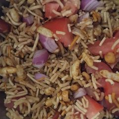 A picture of Bhelpuri.