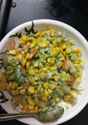A picture of Corn chaat.