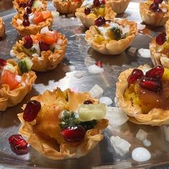 A picture of Phyllo cups chaat.