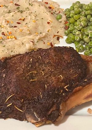 A picture of Air fryer steak.