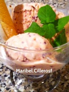 Una foto de Helado de mascarpone y frutos rojos