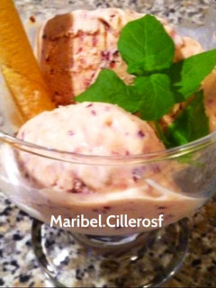 Una foto de Helado de mascarpone y frutos rojos
