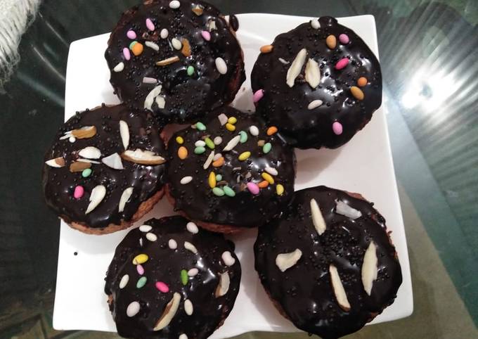 Langkah Mudah untuk Membuat Chocolate filled donuts, Lezat Sekali