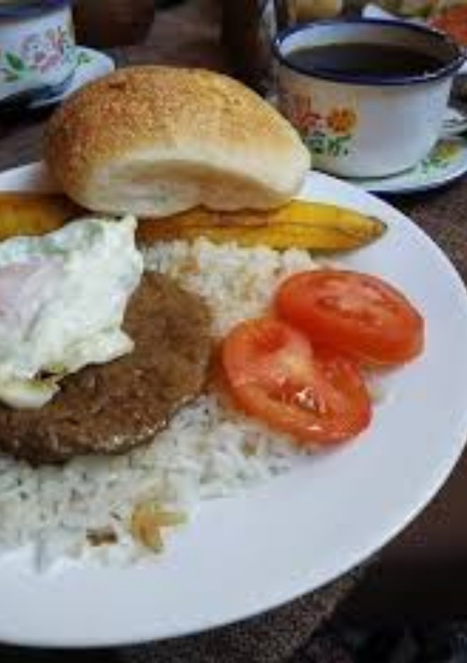 Una foto de Desayuno yungueño