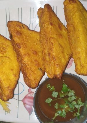 બ્રેડ પકોડા(BREAD PAKODA RECIPE IN GUJARATI) રેસીપી મુખ્ય ફોટો