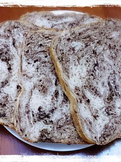 Oreo餅乾吐司(麵包機) 的食譜成品照片