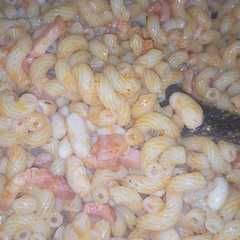 Una foto de Pasta e fagioli(pasta y porotos)