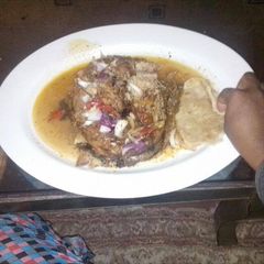 A picture of Gurasa with fish.