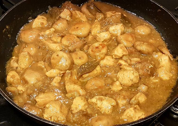 Pollo con Champiñones y Berenjena