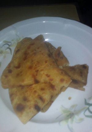 A picture of Carrot and onion chapati.