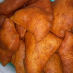A picture of Mandazi.