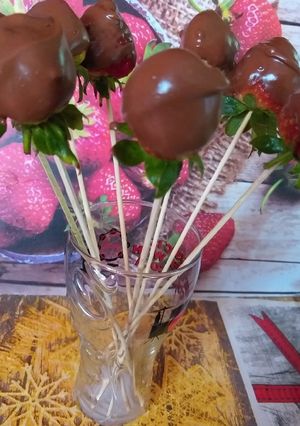 O poză a rețetei Capsuni în ciocolată 🍓🍓🍓😋.