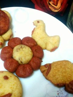 ভ্যানিলা অল কাটিং ক্যুকিজ (vanilla all cutting cookies recipe in Bengali) রেসিপির প্রধান ছবি