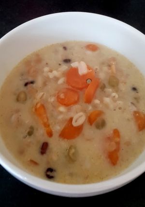 A picture of My Mixed Broth Creamed Veggie Soup. ☺.