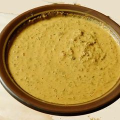 A picture of Curry leaf chutney (Kariveppilai thuvaiyal in tamil).