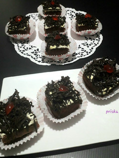 Foto resep Black Forest Cake (potong)
