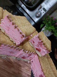 صورة لوصفة سندويتش آيس كريم الفراولة 🍓